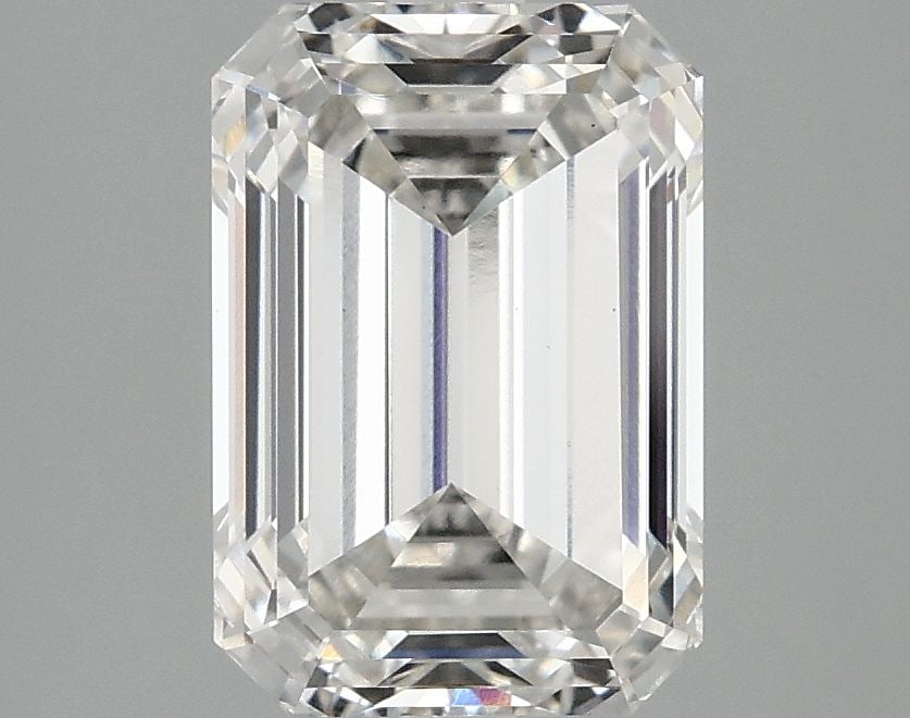 Loose Diamond - EMERALD 3.01ct G VS1: Loose Diamond - EMERALD 3.01ct G VS1 Source: This is a real non-mined Diamond that has been grown in a lab Shape: EMERALD Carats: 3.01 Color: G Clarity: VS1 Certification: IGI Video: