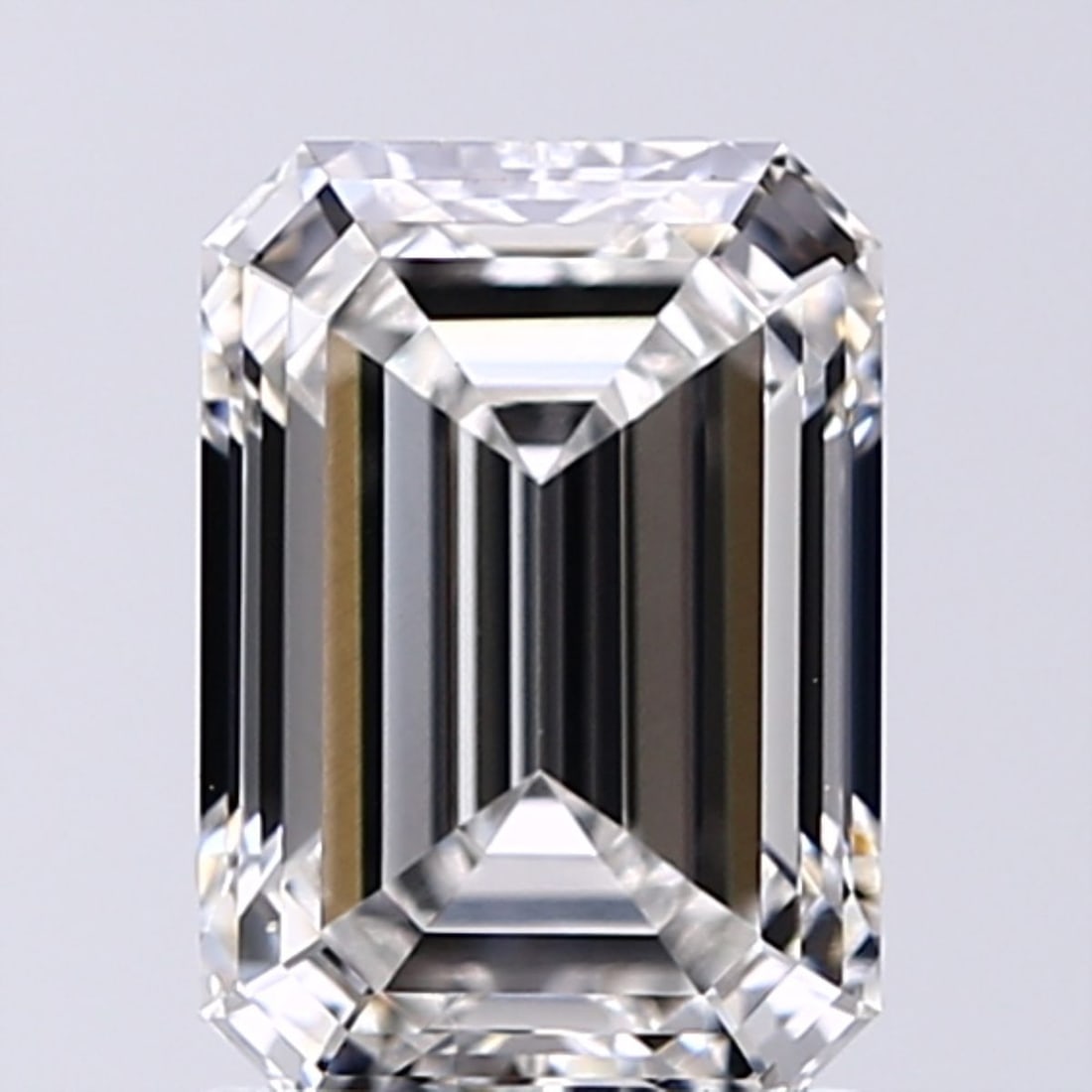 Loose Diamond - EMERALD 1.51ct G VS1: Loose Diamond - EMERALD 1.51ct G VS1 Source: This is a real non-mined Diamond that has been grown in a lab Shape: EMERALD Carats: 1.51 Color: G Clarity: VS1 Certification: IGI Video: