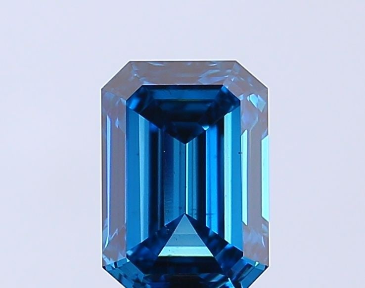 Loose Diamond - EMERALD 1.98ct Fancy Vivid Blue VS2: Loose Diamond - EMERALD 1.98ct Fancy Vivid Blue VS2 Source: This is a real non-mined Diamond that has been grown in a lab Shape: EMERALD Carats: 1.98 Color: Fancy Vivid Blue Certification: IGI Video: