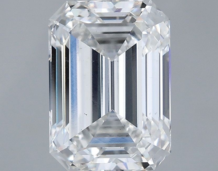 Loose Diamond - EMERALD 3.08ct E VS1: Loose Diamond - EMERALD 3.08ct E VS1 Source: This is a real non-mined Diamond that has been grown in a lab Shape: EMERALD Carats: 3.08 Color: E Clarity: VS1 Certification: IGI Video: Video Link