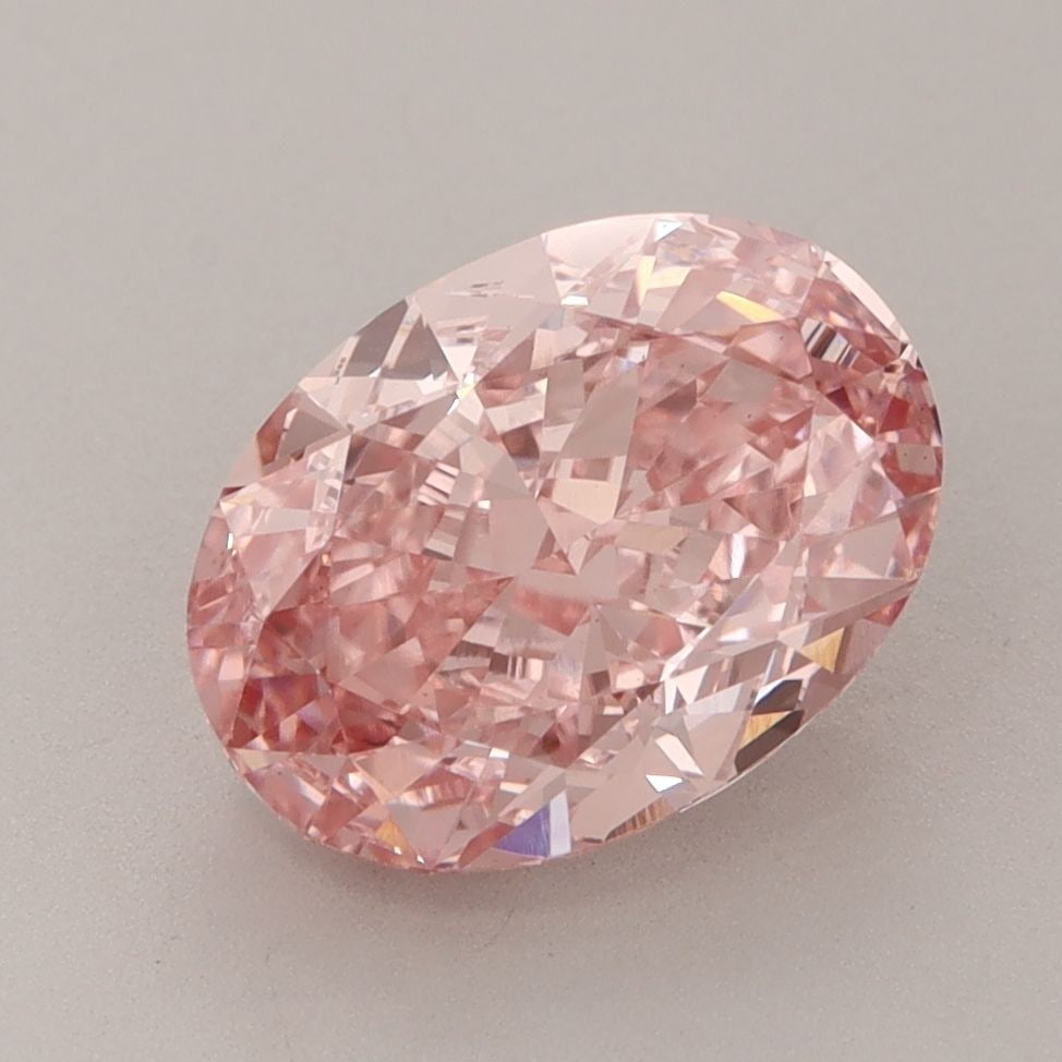 Loose Diamond - OVAL 3.08ct Fancy Vivid Pink VS1: Loose Diamond - OVAL 3.08ct Fancy Vivid Pink VS1 Source: This is a real non-mined Diamond that has been grown in a lab Shape: OVAL Carats: 3.08 Color: Fancy Vivid Pink Certification: IGI Video: