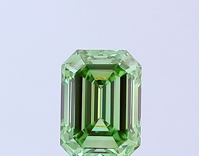 Loose Diamond - EMERALD 1.01ct Fancy Vivid Green VVS2: Loose Diamond - EMERALD 1.01ct Fancy Vivid Green VVS2 Source: This is a real non-mined Diamond that has been grown in a lab Shape: EMERALD Carats: 1.01 Color: Fancy Vivid Green Certification: IGI Vide