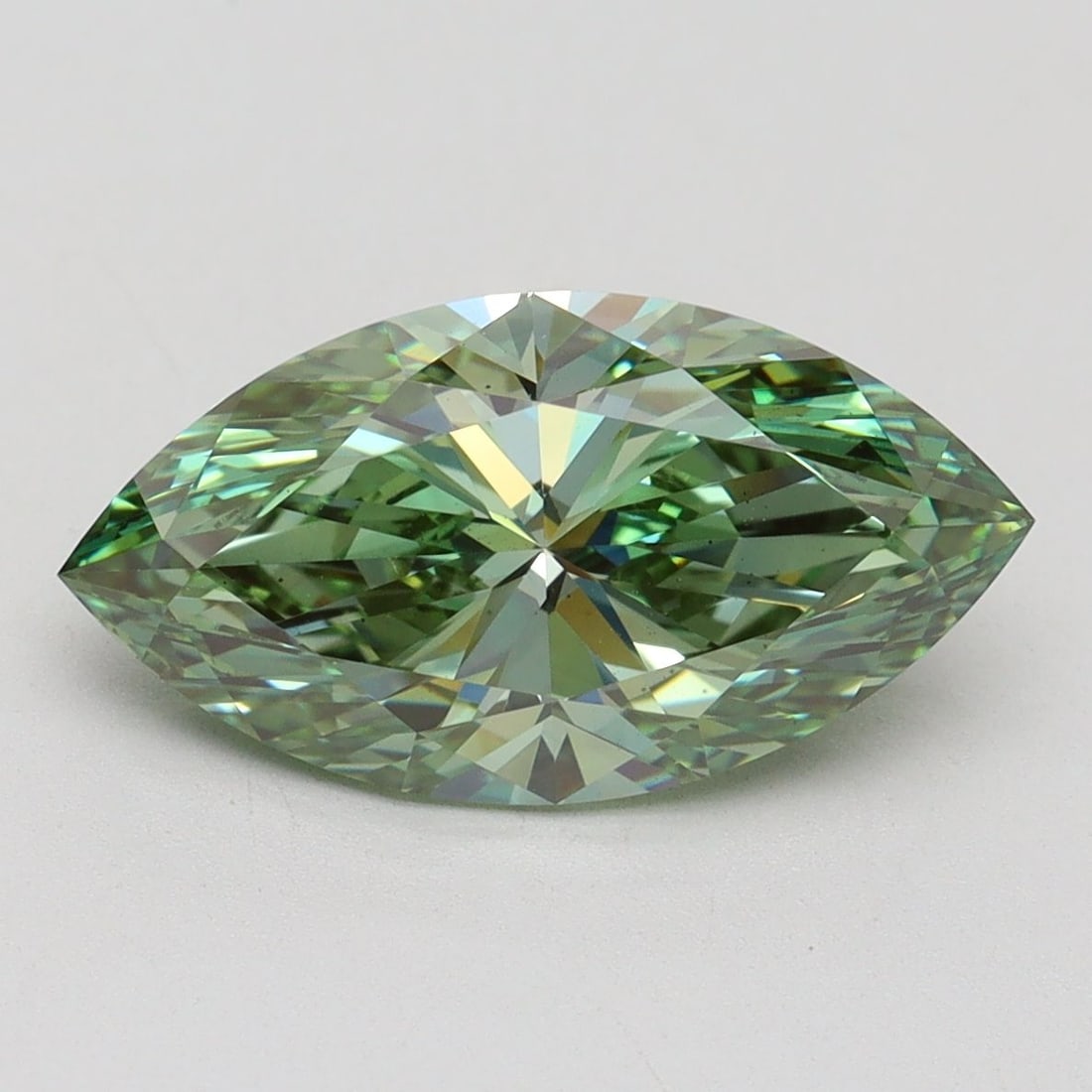 Loose Diamond - MARQUISE 3.02ct Fancy Vivid Green VS2: Loose Diamond - MARQUISE 3.02ct Fancy Vivid Green VS2 Source: This is a real non-mined Diamond that has been grown in a lab Shape: MARQUISE Carats: 3.02 Color: Fancy Vivid Green Certification: IGI Vid