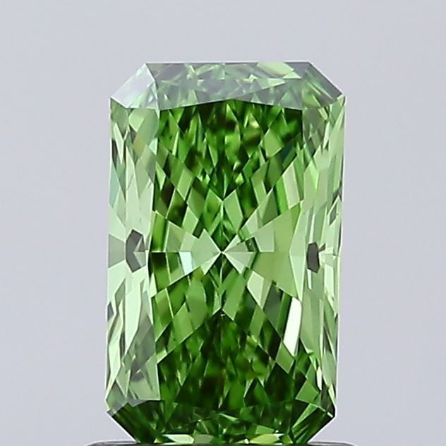 Loose Diamond - RADIANT 0.94ct Fancy Vivid Green VS2: Loose Diamond - RADIANT 0.94ct Fancy Vivid Green VS2 Source: This is a real non-mined Diamond that has been grown in a lab Shape: RADIANT Carats: 0.94 Color: Fancy Vivid Green Certification: IGI Video