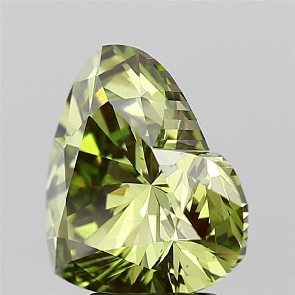 Loose Diamond - HEART 4.05ct Fancy Vivid Green VS2: Loose Diamond - HEART 4.05ct Fancy Vivid Green VS2 Source: This is a real non-mined Diamond that has been grown in a lab Shape: HEART Carats: 4.05 Color: Fancy Vivid Green Certification: IGI Video: