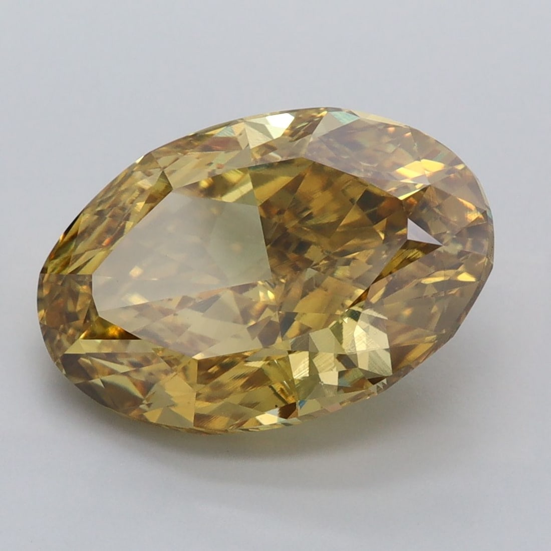 Loose Diamond - OVAL 5.84ct Fancy Intense Brownish Yellow VS1: Loose Diamond - OVAL 5.84ct Fancy Intense Brownish Yellow VS1 Source: This is a real non-mined Diamond that has been grown in a lab Shape: OVAL Carats: 5.84 Color: Fancy Intense Brownish Yellow Certif