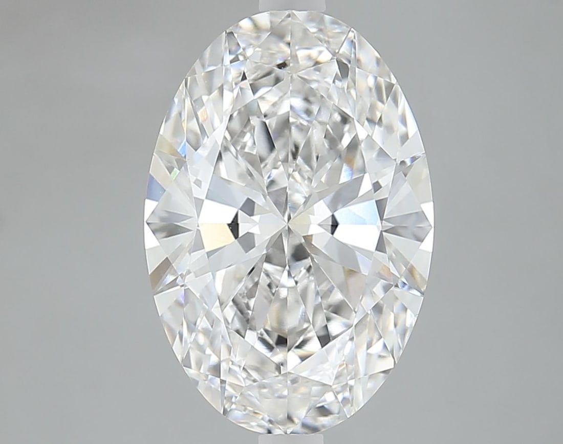 Loose Diamond - OVAL 5.13ct F VS1: Loose Diamond - OVAL 5.13ct F VS1 Source: This is a real non-mined Diamond that has been grown in a lab Shape: OVAL Carats: 5.13 Color: F Clarity: VS1 Certification: NONE Video: