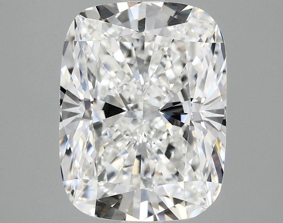 Loose Diamond - CUSHION MODIFIED 4.01ct D VVS2: Loose Diamond - CUSHION MODIFIED 4.01ct D VVS2 Source: This is a real non-mined Diamond that has been grown in a lab Shape: CUSHION MODIFIED Carats: 4.01 Color: D Clarity: VVS2 Certification: IGI Vide
