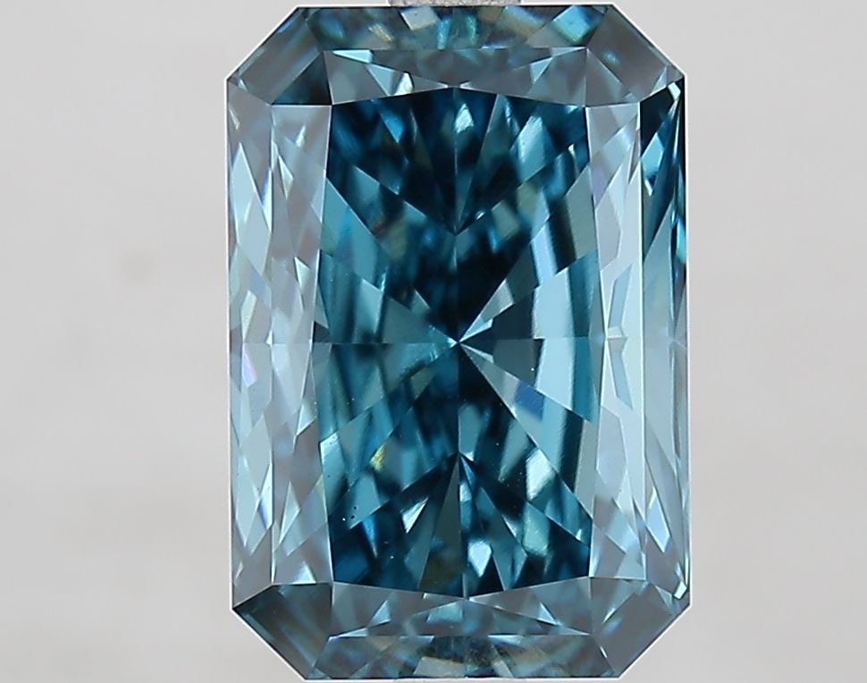Loose Diamond - RADIANT 4.02ct Fancy Vivid Blue VS1: Loose Diamond - RADIANT 4.02ct Fancy Vivid Blue VS1 Source: This is a real non-mined Diamond that has been grown in a lab Shape: RADIANT Carats: 4.02 Color: Fancy Vivid Blue Certification: IGI Video:
