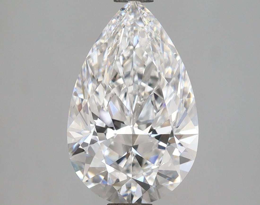 Loose Diamond - PEAR 2.51ct E VVS2: Loose Diamond - PEAR 2.51ct E VVS2 Source: This is a real non-mined Diamond that has been grown in a lab Shape: PEAR Carats: 2.51 Color: E Clarity: VVS2 Certification: IGI Video: