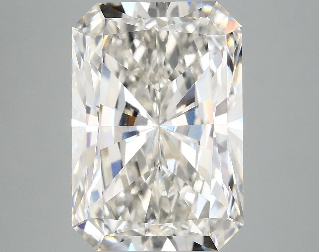 Loose Diamond - RADIANT 5.0ct G VS1: Loose Diamond - RADIANT 5.0ct G VS1 Source: This is a real non-mined Diamond that has been grown in a lab Shape: RADIANT Carats: 5.0 Color: G Clarity: VS1 Certification: IGI Video: