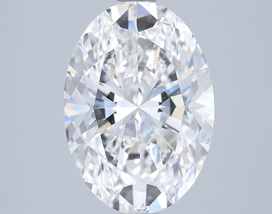 Loose Diamond - OVAL 2.71ct E VVS2: Loose Diamond - OVAL 2.71ct E VVS2 Source: This is a real non-mined Diamond that has been grown in a lab Shape: OVAL Carats: 2.71 Color: E Clarity: VVS2 Certification: IGI Video: