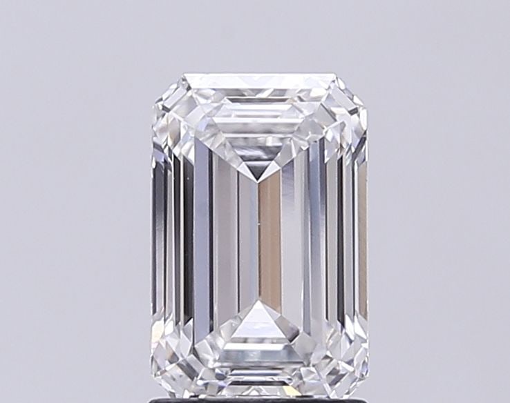 Loose Diamond - EMERALD 2.05ct G VS1: Loose Diamond - EMERALD 2.05ct G VS1 Source: This is a real non-mined Diamond that has been grown in a lab Shape: EMERALD Carats: 2.05 Color: G Clarity: VS1 Certification: IGI Video: