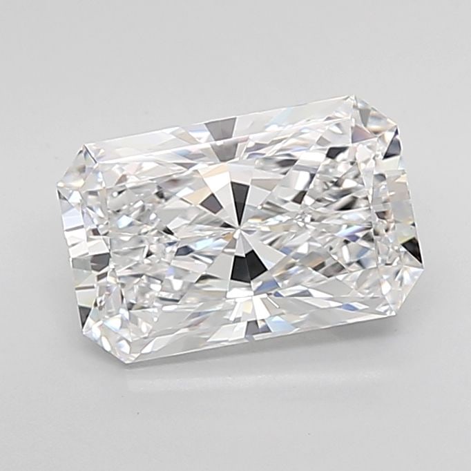 Loose Diamond - RADIANT 3.59ct D IF: Loose Diamond - RADIANT 3.59ct D IF Source: This is a real non-mined Diamond that has been grown in a lab Shape: RADIANT Carats: 3.59 Color: D Clarity: IF Certification: IGI Video: