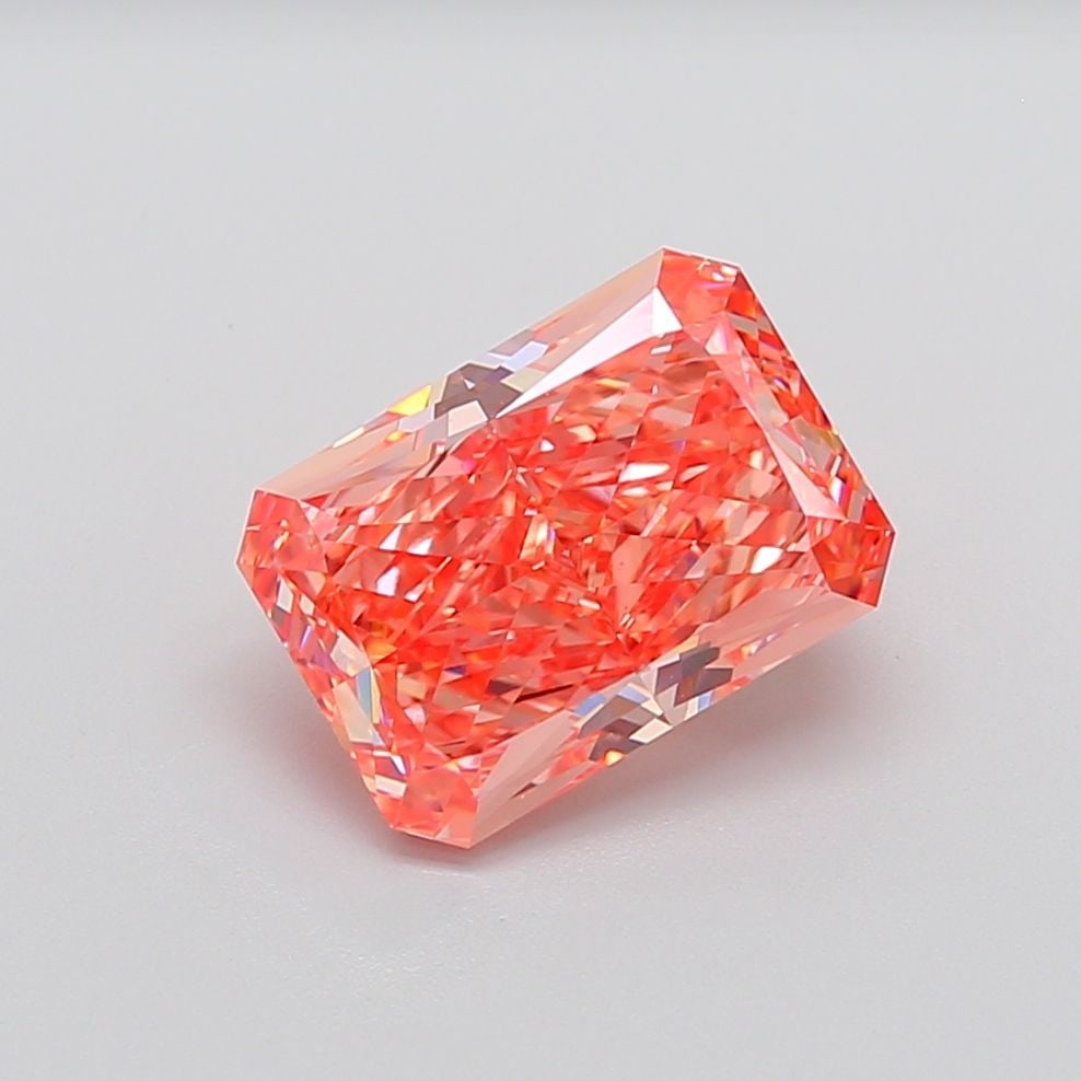 Loose Diamond - RADIANT 5.09ct Fancy Vivid Orangey Pink VVS2: Loose Diamond - RADIANT 5.09ct Fancy Vivid Orangey Pink VVS2 Source: This is a real non-mined Diamond that has been grown in a lab Shape: RADIANT Carats: 5.09 Color: Fancy Vivid Orangey Pink Certifica
