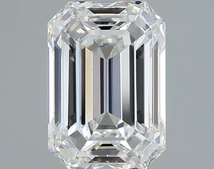 Loose Diamond - EMERALD 2.31ct F VS1: Loose Diamond - EMERALD 2.31ct F VS1 Source: This is a real non-mined Diamond that has been grown in a lab Shape: EMERALD Carats: 2.31 Color: F Clarity: VS1 Certification: IGI Video:
