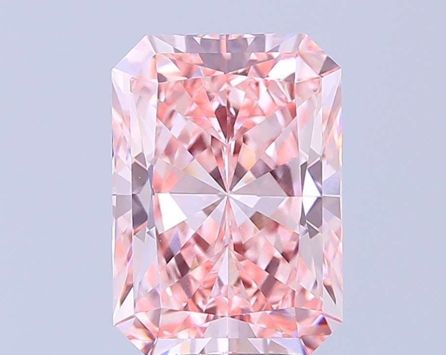 Loose Diamond - RADIANT 5.04ct Fancy Vivid Pink VVS2: Loose Diamond - RADIANT 5.04ct Fancy Vivid Pink VVS2 Source: This is a real non-mined Diamond that has been grown in a lab Shape: RADIANT Carats: 5.04 Color: Fancy Vivid Pink Certification: IGI Video: