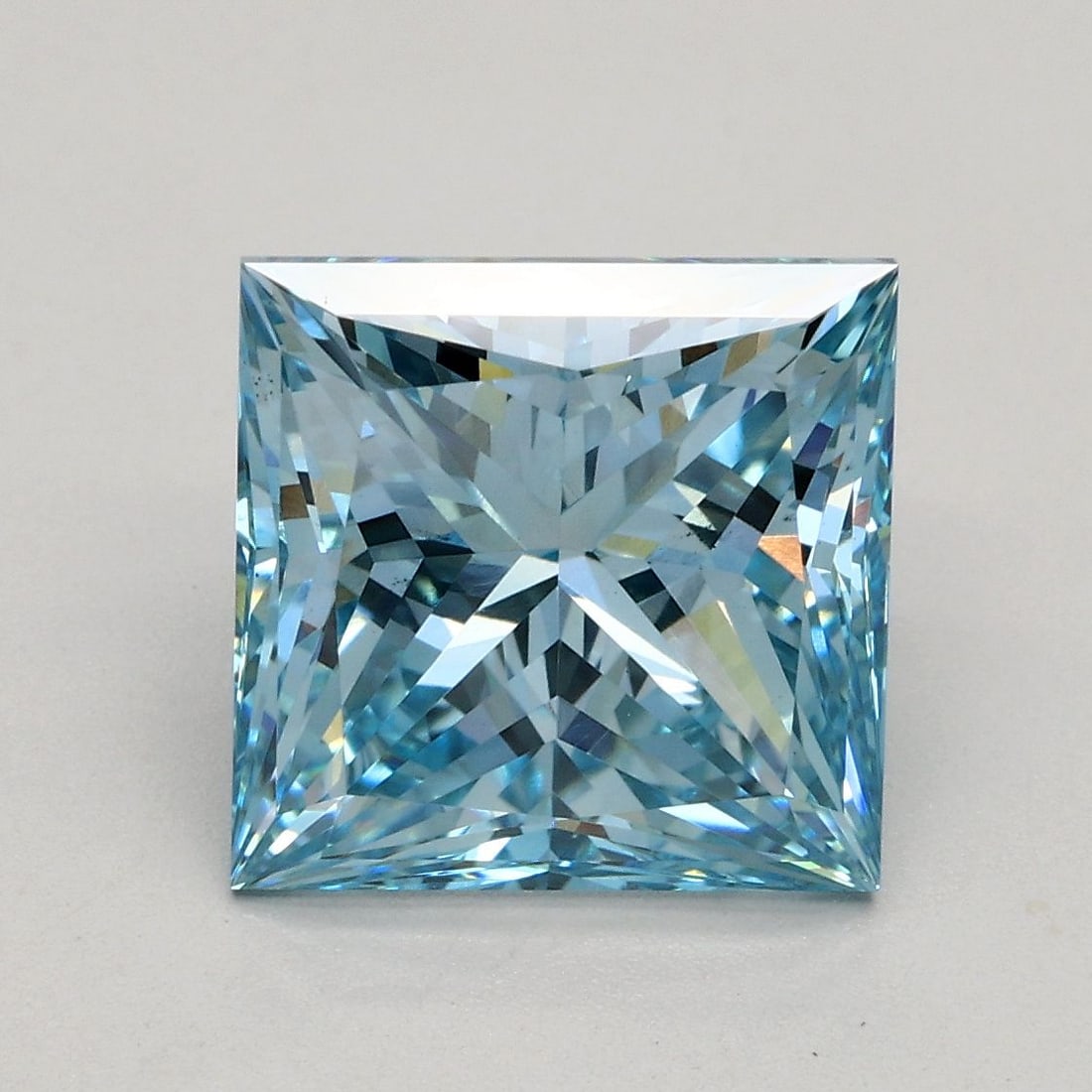 Loose Diamond - PRINCESS 3.02ct Fancy Vivid Blue VS1: Loose Diamond - PRINCESS 3.02ct Fancy Vivid Blue VS1 Source: This is a real non-mined Diamond that has been grown in a lab Shape: PRINCESS Carats: 3.02 Color: Fancy Vivid Blue Certification: IGI Video