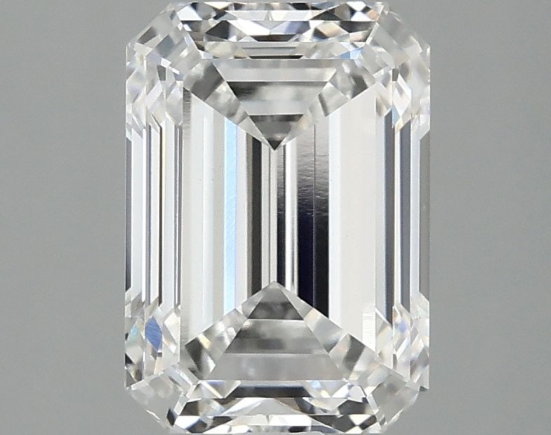Loose Diamond - EMERALD 2.59ct E VVS2: Loose Diamond - EMERALD 2.59ct E VVS2 Source: This is a real non-mined Diamond that has been grown in a lab Shape: EMERALD Carats: 2.59 Color: E Clarity: VVS2 Certification: IGI Video: Video Link