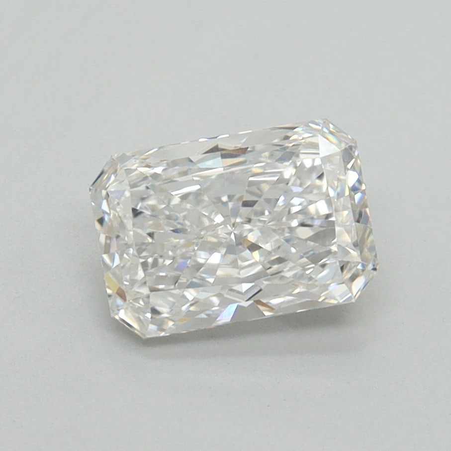 Loose Diamond - RADIANT 1.16ct F VS1: Loose Diamond - RADIANT 1.16ct F VS1 Source: This is a real non-mined Diamond that has been grown in a lab Shape: RADIANT Carats: 1.16 Color: F Clarity: VS1 Certification: NONE Video: Video Link