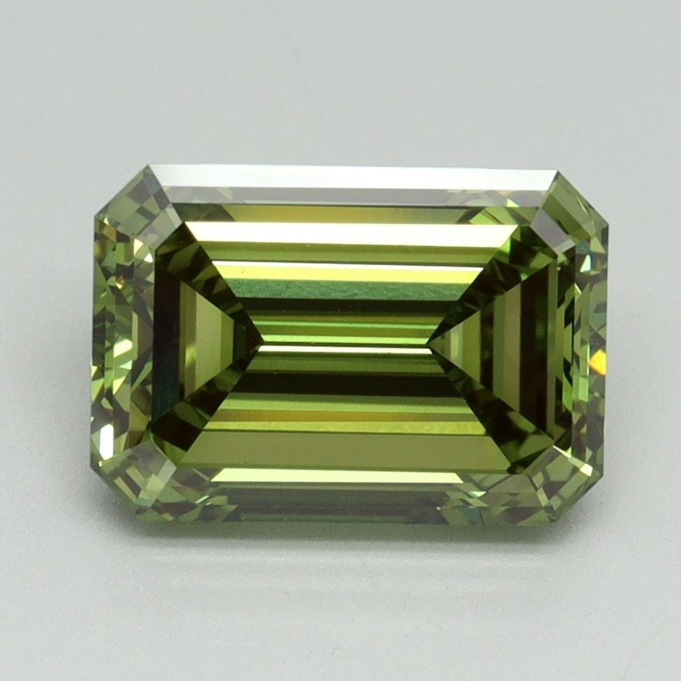 Loose Diamond - EMERALD 3.09ct Fancy Vivid Green VS1: Loose Diamond - EMERALD 3.09ct Fancy Vivid Green VS1 Source: This is a real non-mined Diamond that has been grown in a lab Shape: EMERALD Carats: 3.09 Color: Fancy Vivid Green Certification: IGI Video