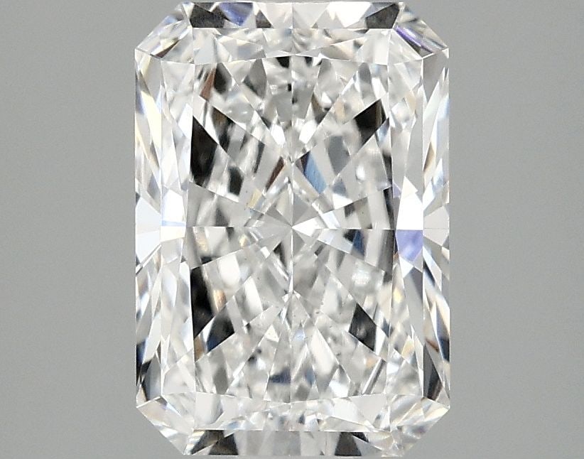 Loose Diamond - RADIANT 2.1ct E VS1: Loose Diamond - RADIANT 2.1ct E VS1 Source: This is a real non-mined Diamond that has been grown in a lab Shape: RADIANT Carats: 2.1 Color: E Clarity: VS1 Certification: IGI Video: Video Link