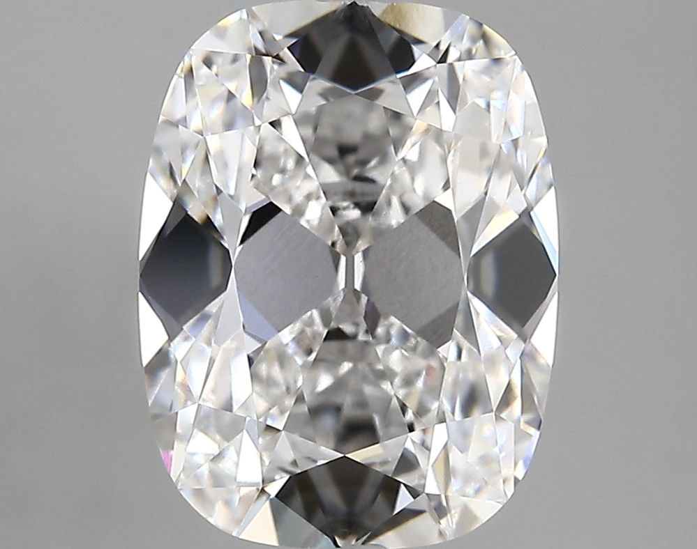 Loose Diamond - CUSHION MODIFIED 4.04ct D VVS2: Loose Diamond - CUSHION MODIFIED 4.04ct D VVS2 Source: This is a real non-mined Diamond that has been grown in a lab Shape: CUSHION MODIFIED Carats: 4.04 Color: D Clarity: VVS2 Certification: IGI Vide