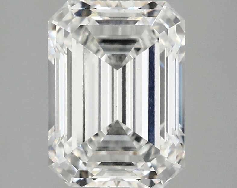 Loose Diamond - EMERALD 2.59ct E VS1: Loose Diamond - EMERALD 2.59ct E VS1 Source: This is a real non-mined Diamond that has been grown in a lab Shape: EMERALD Carats: 2.59 Color: E Clarity: VS1 Certification: IGI Video: