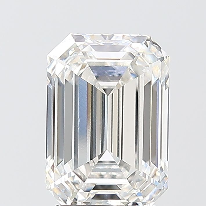 Loose Diamond - EMERALD 2.51ct E VS1: Loose Diamond - EMERALD 2.51ct E VS1 Source: This is a real non-mined Diamond that has been grown in a lab Shape: EMERALD Carats: 2.51 Color: E Clarity: VS1 Certification: IGI Additional images availa