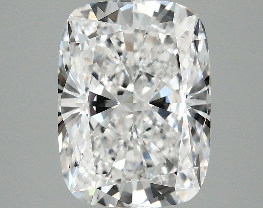 Loose Diamond - CUSHION MODIFIED 3.07ct E VS2: Loose Diamond - CUSHION MODIFIED 3.07ct E VS2 Source: This is a real non-mined Diamond that has been grown in a lab Shape: CUSHION MODIFIED Carats: 3.07 Color: E Clarity: VS2 Certification: IGI Video: