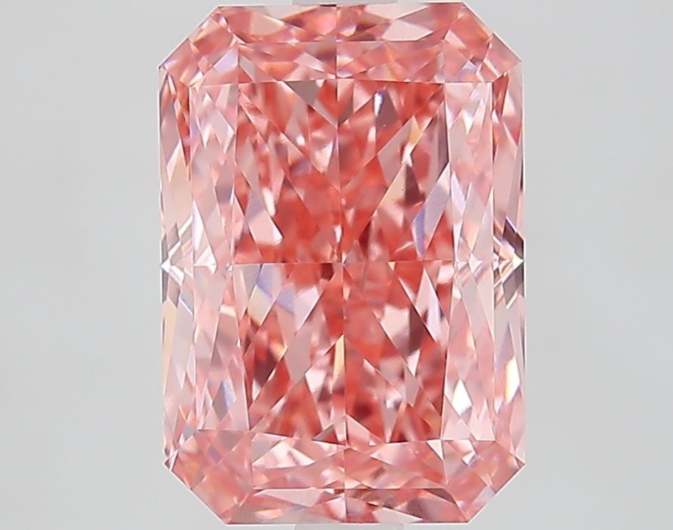 Loose Diamond - RADIANT 4.02ct Fancy Vivid Pink VVS2: Loose Diamond - RADIANT 4.02ct Fancy Vivid Pink VVS2 Source: This is a real non-mined Diamond that has been grown in a lab Shape: RADIANT Carats: 4.02 Color: Fancy Vivid Pink Certification: IGI