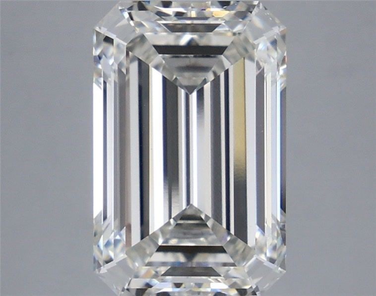 Loose Diamond - EMERALD 5.74ct G VVS2: Loose Diamond - EMERALD 5.74ct G VVS2 Source: This is a real non-mined Diamond that has been grown in a lab Shape: EMERALD Carats: 5.74 Color: G Clarity: VVS2 Certification: IGI Video: