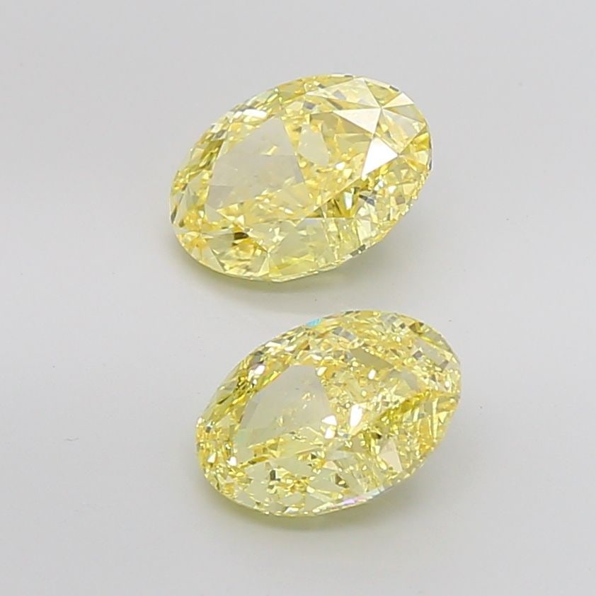 Loose Diamond - OVAL 3.01ct Fancy Vivid Yellow VS1: Loose Diamond - OVAL 3.01ct Fancy Vivid Yellow VS1 Source: This is a real non-mined Diamond that has been grown in a lab Shape: OVAL Carats: 3.01 Color: Fancy Vivid Yellow Certification: IGI Video: