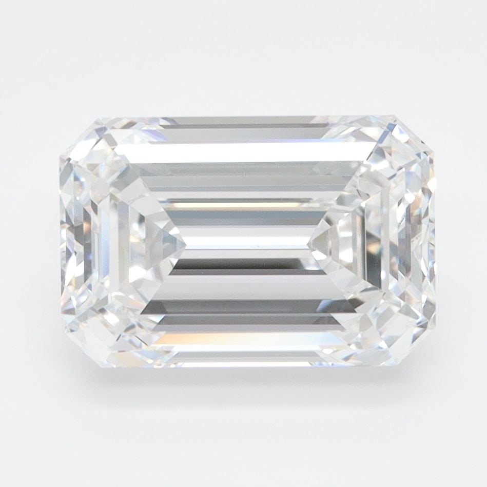 Loose Diamond - EMERALD 3.09ct D IF: Loose Diamond - EMERALD 3.09ct D IF Source: This is a real non-mined Diamond that has been grown in a lab Shape: EMERALD Carats: 3.09 Color: D Clarity: IF Certification: IGI Video: