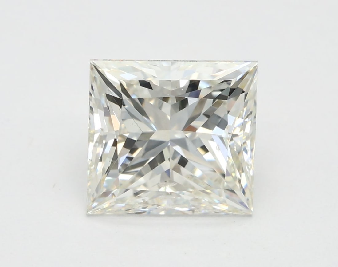 Loose Diamond - PRINCESS 2.5ct I SI1: Loose Diamond - PRINCESS 2.5ct I SI1 Source: This is a real non-mined Diamond that has been grown in a lab Shape: PRINCESS Carats: 2.5 Color: I Clarity: SI1 Certification: IGI Video: