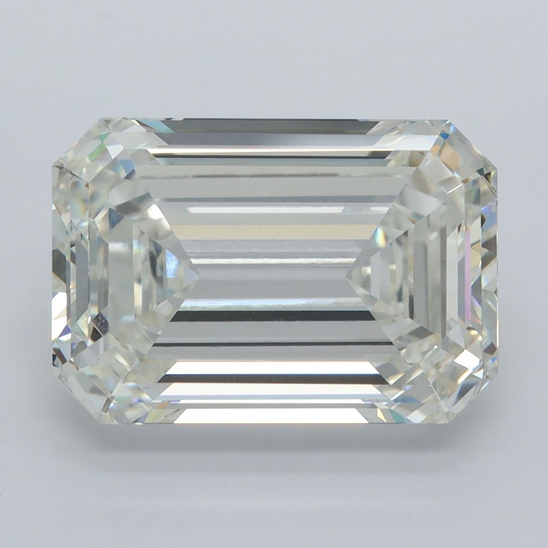 Loose Diamond - EMERALD 9.16ct G VVS2: Loose Diamond - EMERALD 9.16ct G VVS2 Source: This is a real non-mined Diamond that has been grown in a lab Shape: EMERALD Carats: 9.16 Color: G Clarity: VVS2 Certification: IGI Video: Video Link