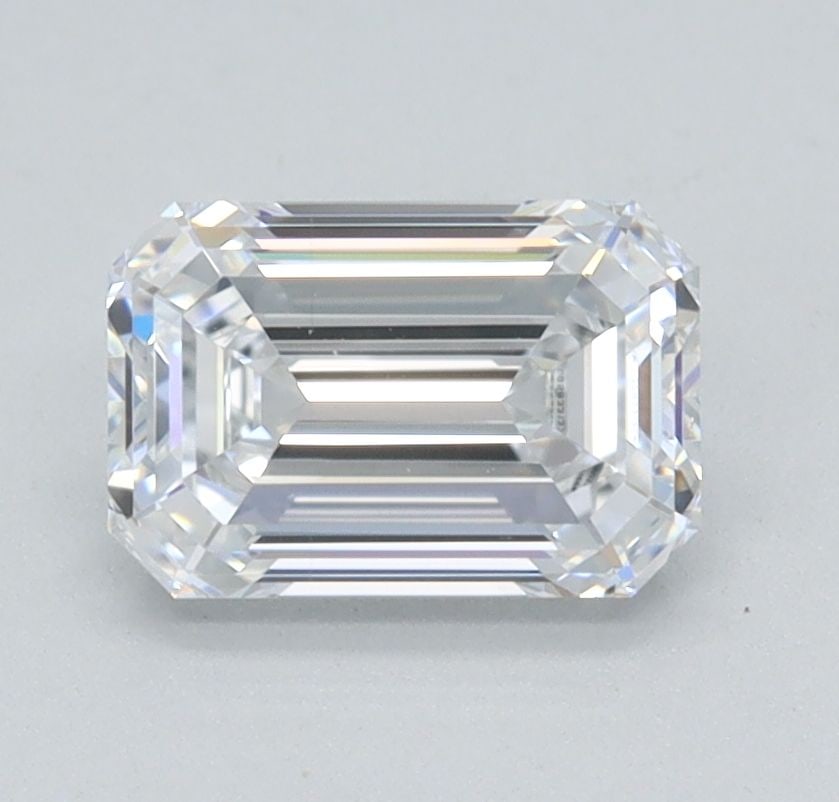 Loose Diamond - EMERALD 1.03ct D VS2: Loose Diamond - EMERALD 1.03ct D VS2 Source: This is a real non-mined Diamond that has been grown in a lab Shape: EMERALD Carats: 1.03 Color: D Clarity: VS2 Certification: IGI Video: