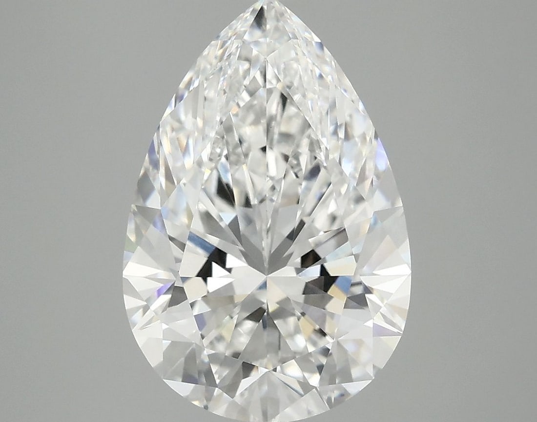 Loose Diamond - PEAR 4.08ct E VVS2: Loose Diamond - PEAR 4.08ct E VVS2 Source: This is a real non-mined Diamond that has been grown in a lab Shape: PEAR Carats: 4.08 Color: E Clarity: VVS2 Certification: IGI Video: Video Link