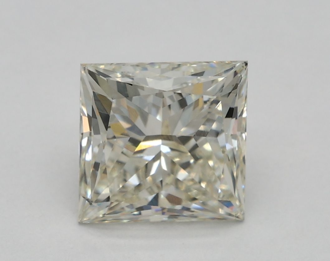 Loose Diamond - PRINCESS 2.02ct K SI1: Loose Diamond - PRINCESS 2.02ct K SI1 Source: This is a real non-mined Diamond that has been grown in a lab Shape: PRINCESS Carats: 2.02 Color: K Clarity: SI1 Certification: IGI Video: