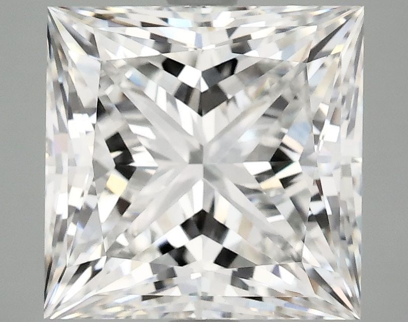 Loose Diamond - PRINCESS 4.85ct E VVS2: Loose Diamond - PRINCESS 4.85ct E VVS2 Source: This is a real non-mined Diamond that has been grown in a lab Shape: PRINCESS Carats: 4.85 Color: E Clarity: VVS2 Certification: IGI Video: