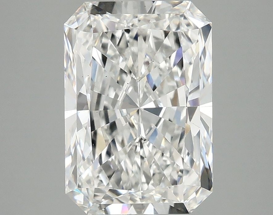Loose Diamond - RADIANT 3.03ct E VS2: Loose Diamond - RADIANT 3.03ct E VS2 Source: This is a real non-mined Diamond that has been grown in a lab Shape: RADIANT Carats: 3.03 Color: E Clarity: VS2 Certification: IGI Video: