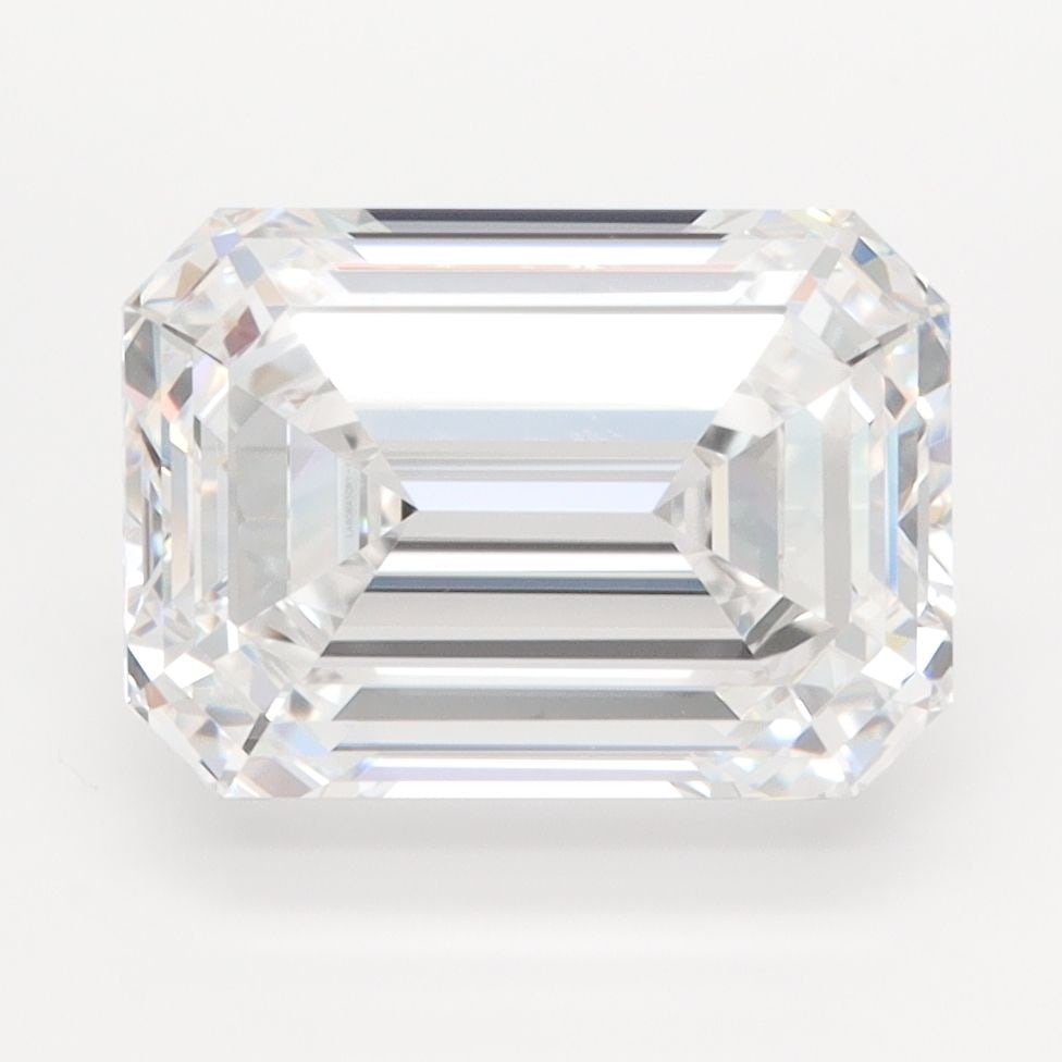 Loose Diamond - EMERALD 4.02ct E VVS1: Loose Diamond - EMERALD 4.02ct E VVS1 Source: This is a real non-mined Diamond that has been grown in a lab Shape: EMERALD Carats: 4.02 Color: E Clarity: VVS1 Certification: GIA Video: