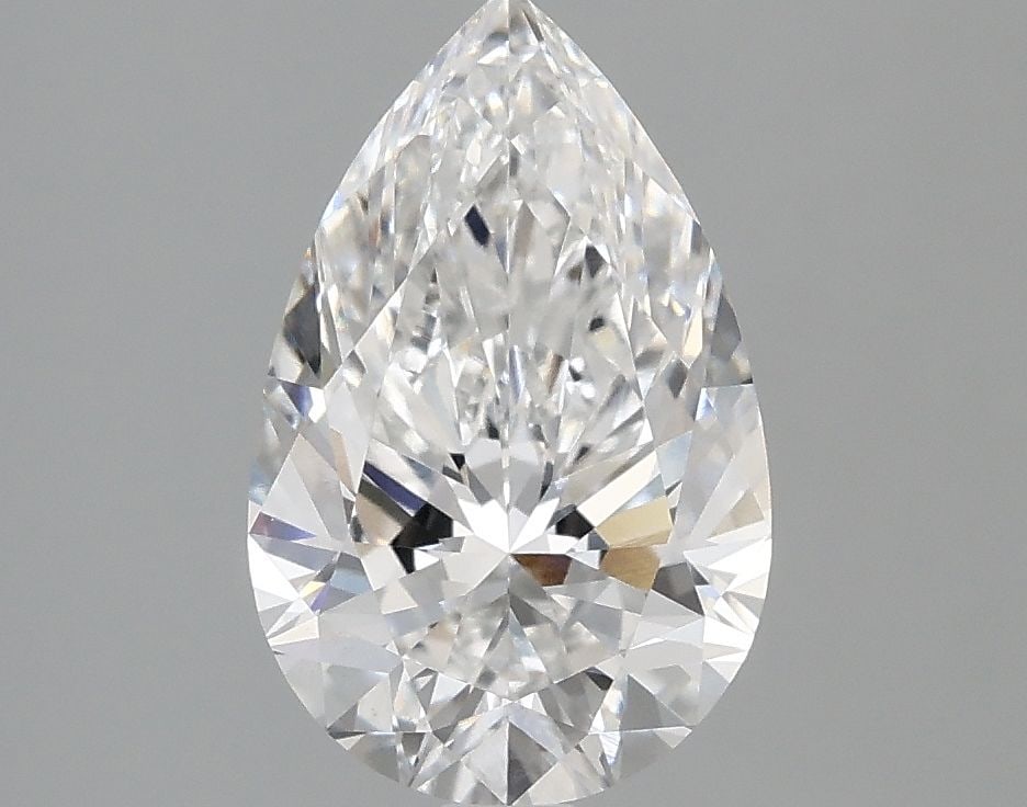 Loose Diamond - PEAR 2.08ct E VVS2: Loose Diamond - PEAR 2.08ct E VVS2 Source: This is a real non-mined Diamond that has been grown in a lab Shape: PEAR Carats: 2.08 Color: E Clarity: VVS2 Certification: IGI Video: