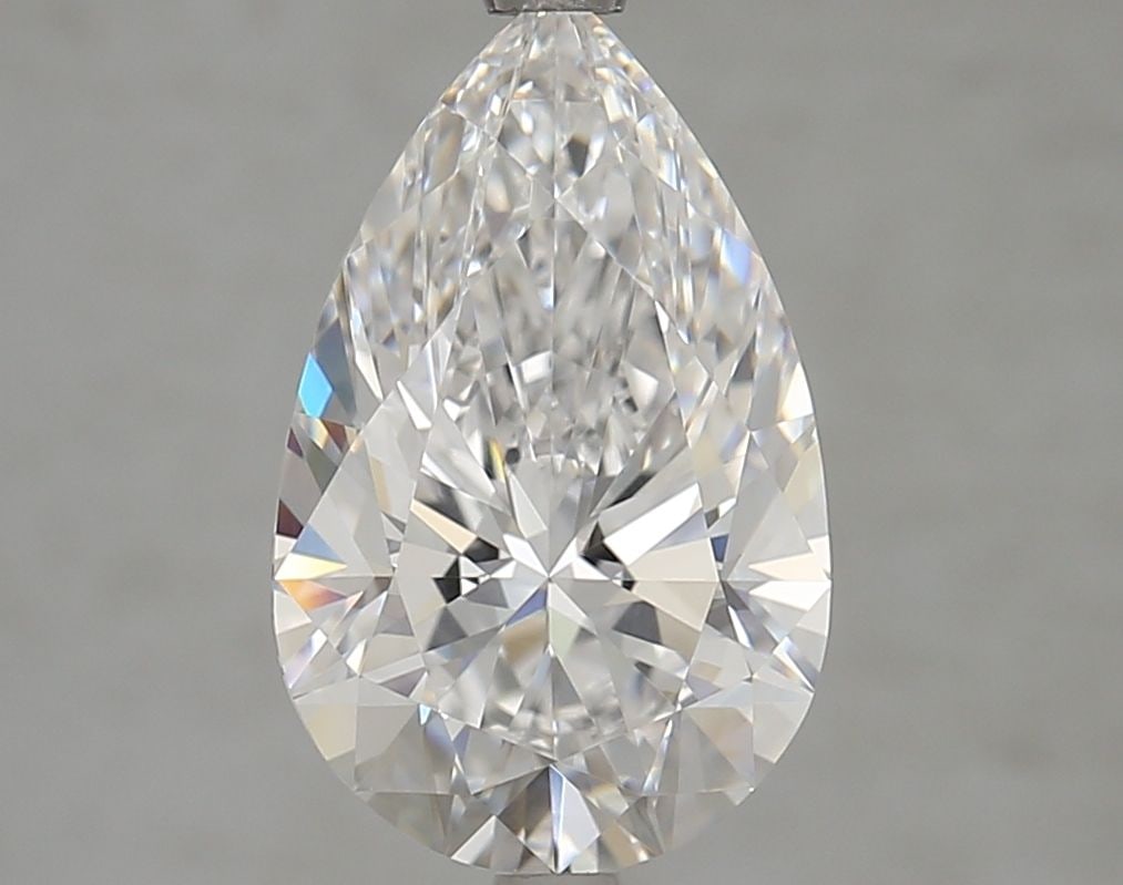 Loose Diamond - PEAR 3.3ct D VVS1: Loose Diamond - PEAR 3.3ct D VVS1 Source: This is a real non-mined Diamond that has been grown in a lab Shape: PEAR Carats: 3.3 Color: D Clarity: VVS1 Certification: GIA Video: