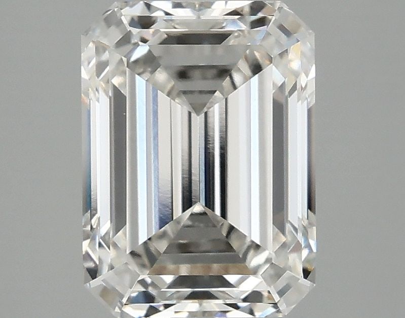 Loose Diamond - EMERALD 3.02ct G VS1: Loose Diamond - EMERALD 3.02ct G VS1 Source: This is a real non-mined Diamond that has been grown in a lab Shape: EMERALD Carats: 3.02 Color: G Clarity: VS1 Certification: IGI Video: