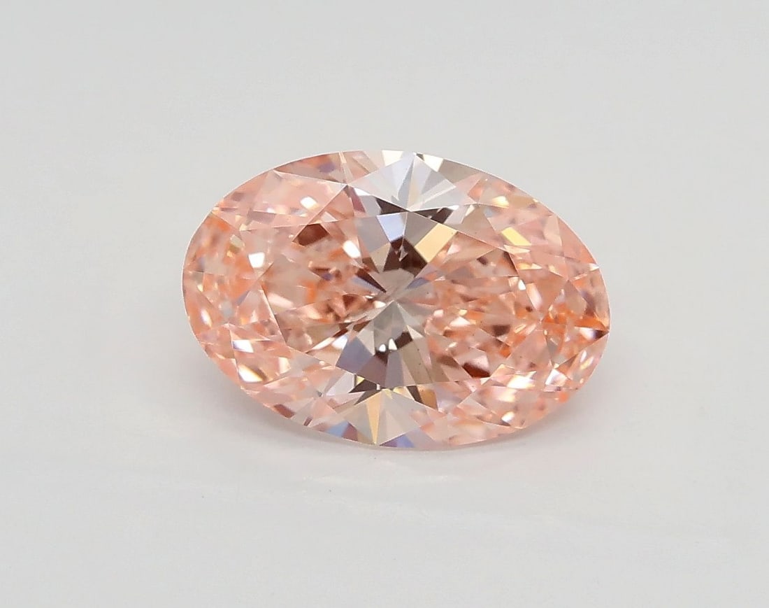 Loose Diamond - OVAL 1.51ct Fancy Vivid Pink VS2: Loose Diamond - OVAL 1.51ct Fancy Vivid Pink VS2 Source: This is a real non-mined Diamond that has been grown in a lab Shape: OVAL Carats: 1.51 Color: Fancy Vivid Pink Certification: IGI Video: