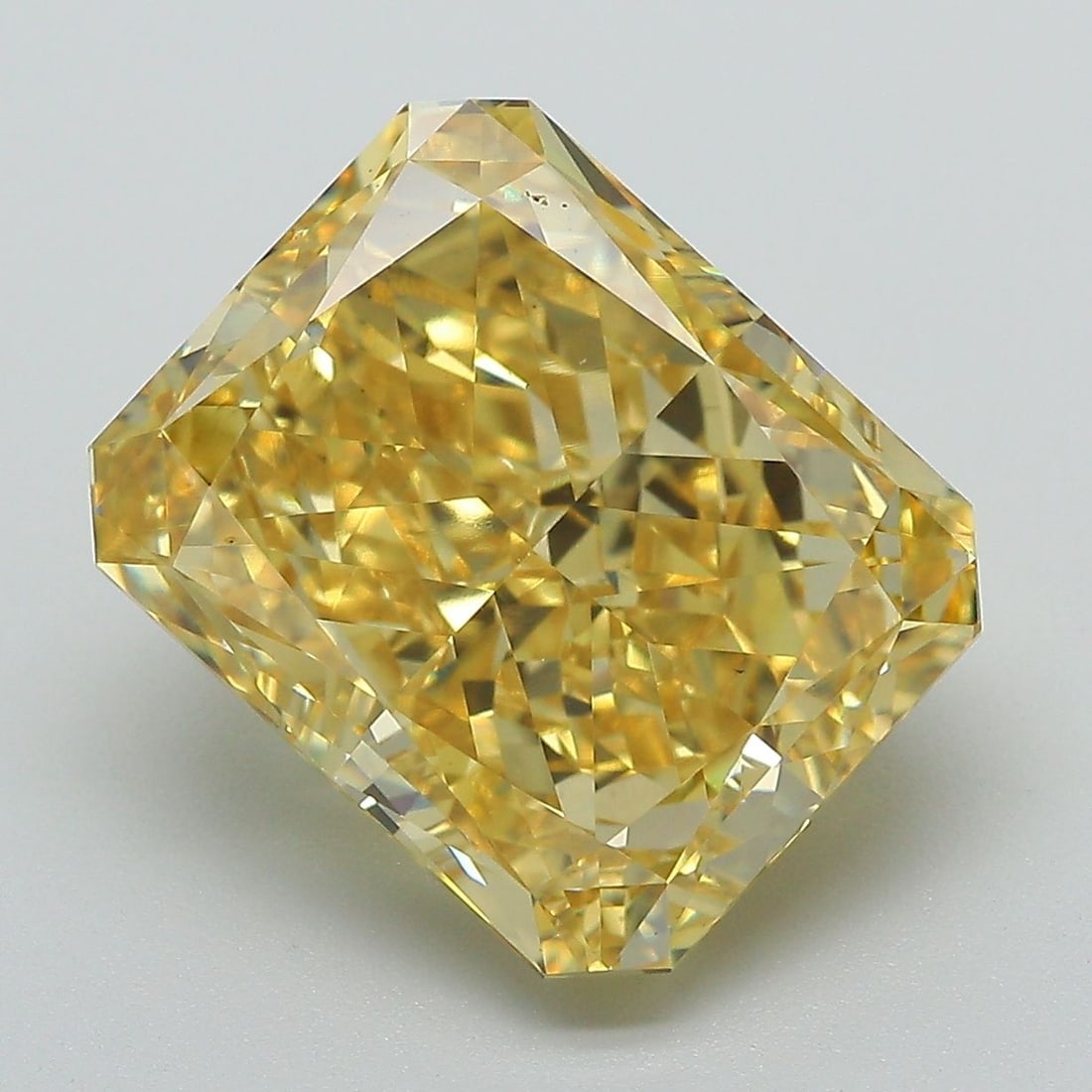 Loose Diamond - RADIANT 8.77ct Fancy Vivid Yellow VS1: Loose Diamond - RADIANT 8.77ct Fancy Vivid Yellow VS1 Source: This is a real non-mined Diamond that has been grown in a lab Shape: RADIANT Carats: 8.77 Color: Fancy Vivid Yellow Certification: IGI Vid