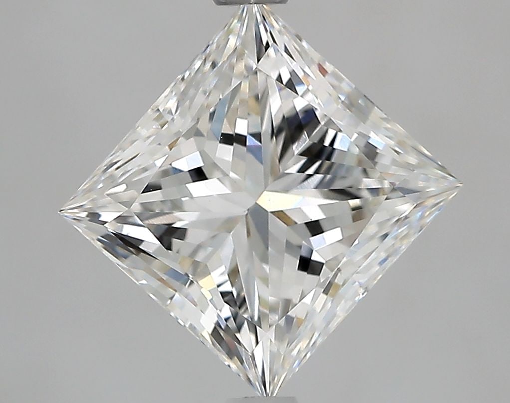 Loose Diamond - PRINCESS 2.52ct G VVS2: Loose Diamond - PRINCESS 2.52ct G VVS2 Source: This is a real non-mined Diamond that has been grown in a lab Shape: PRINCESS Carats: 2.52 Color: G Clarity: VVS2 Certification: IGI Video: