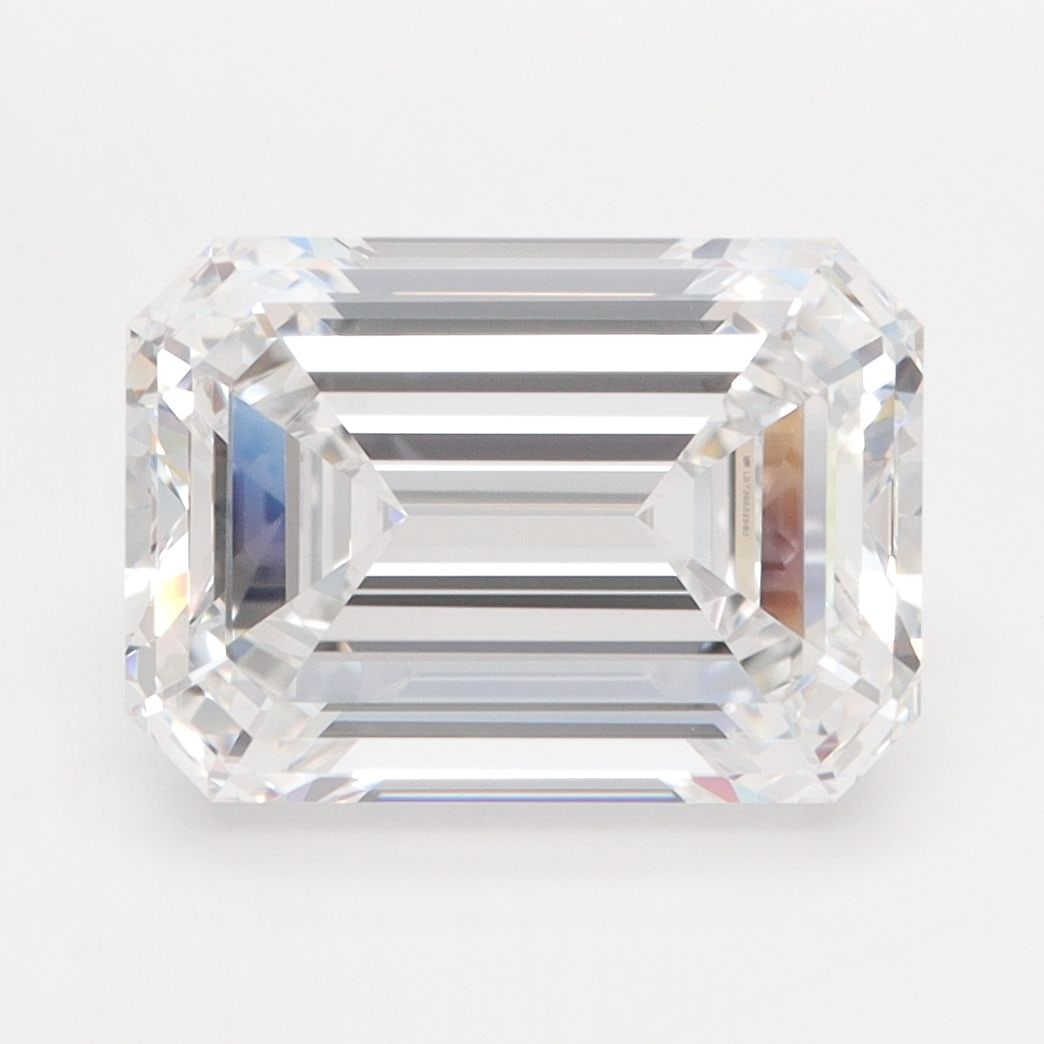 Loose Diamond - EMERALD 4.29ct D IF: Loose Diamond - EMERALD 4.29ct D IF Source: This is a real non-mined Diamond that has been grown in a lab Shape: EMERALD Carats: 4.29 Color: D Clarity: IF Certification: IGI Video:
