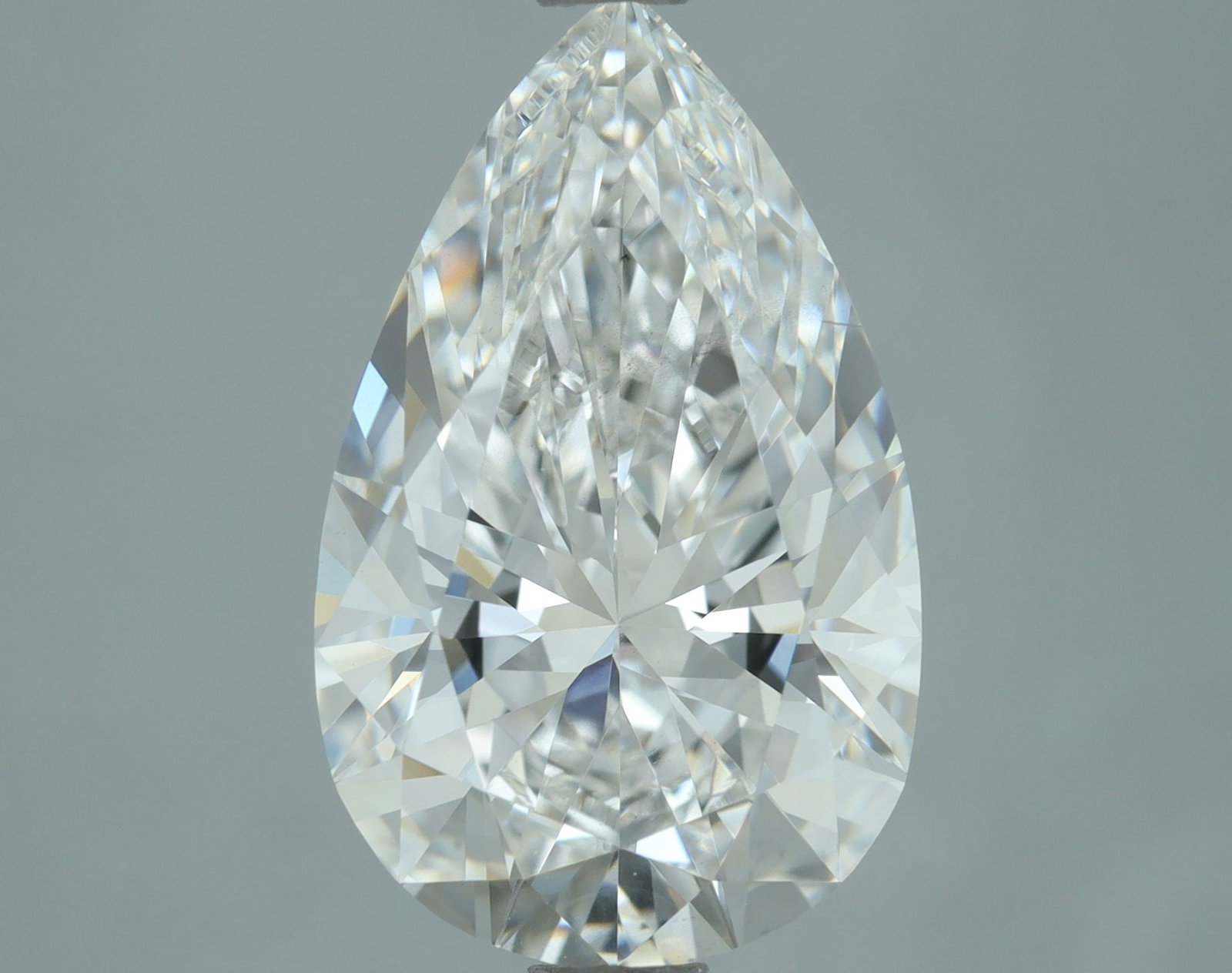 Loose Diamond - PEAR 3.03ct E VS2: Loose Diamond - PEAR 3.03ct E VS2 Source: This is a real non-mined Diamond that has been grown in a lab Shape: PEAR Carats: 3.03 Color: E Clarity: VS2 Certification: IGI Video: